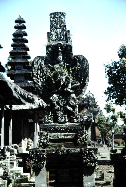 8-temple